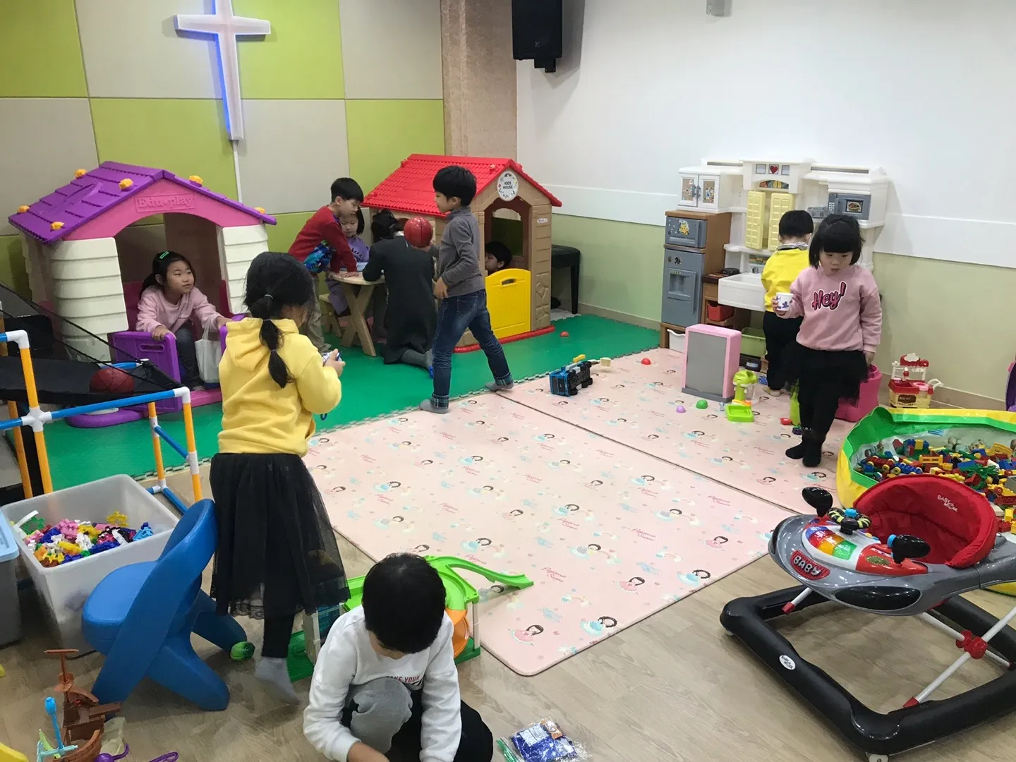 공동육아 사역 사진 10