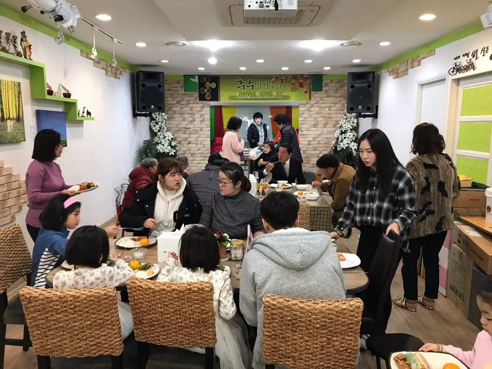 들풀 주일 점심 식사 사진 2